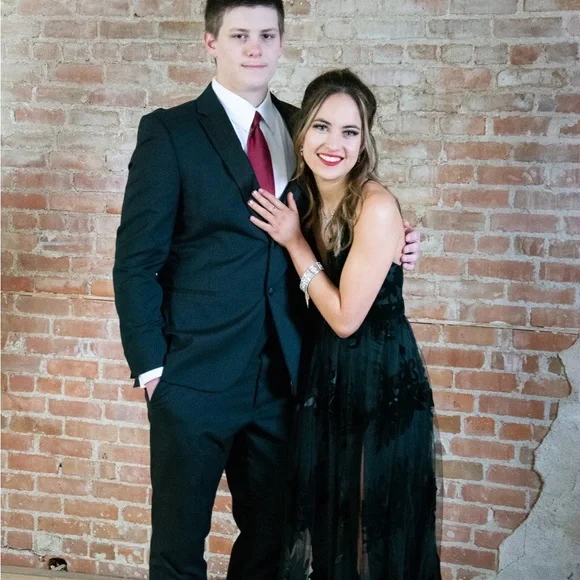 Windsor Dresses | Windsor Black Lace Prom Dress | Color: Black | Size: 2 | Larkencolby's Closet